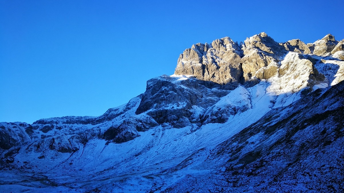verhalten sonne schnee neuschnee
