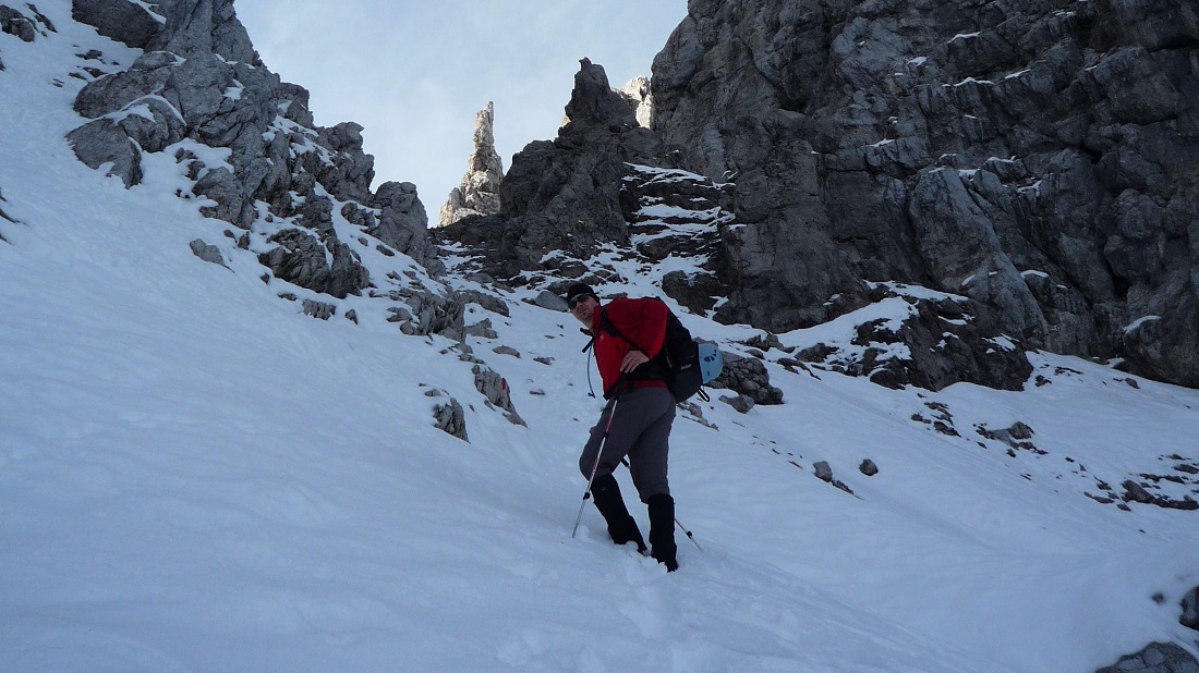 Schneefeld nach Neuschnee im August